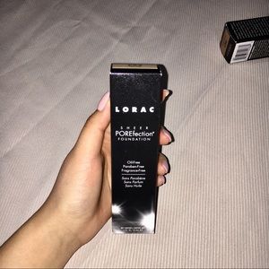 Lorac Sheer POREfection Foundation